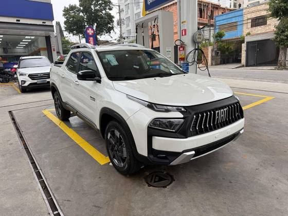 FIAT TORO 2.2 TURBO DIESEL VOLCANO 4WD AT9